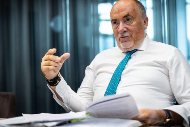 Sef Dusla Zakaz dovozu plynu z Ruska nas polozi Hnojiva vsak dovazame nadalej