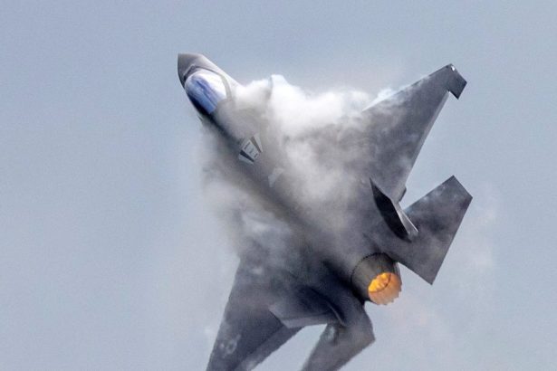 Budu mier na Ukrajine strazit americke F 35