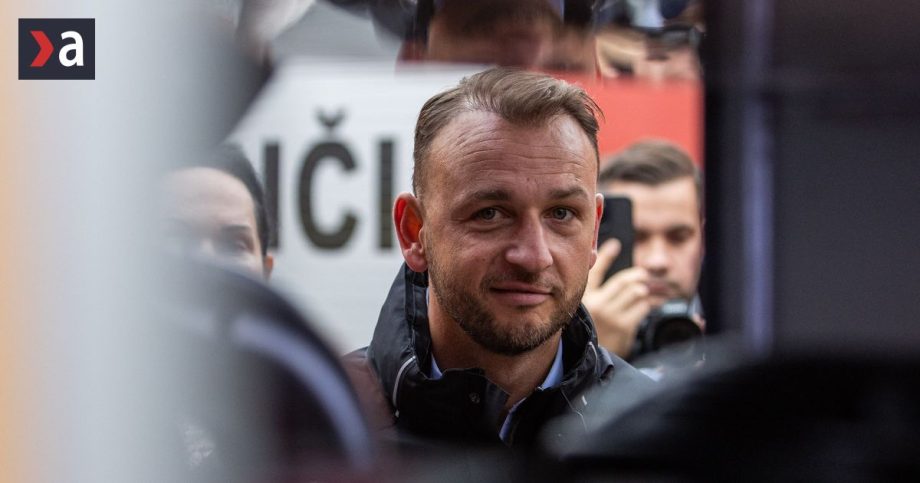 Kde su hasicske auta ktore sluboval minister