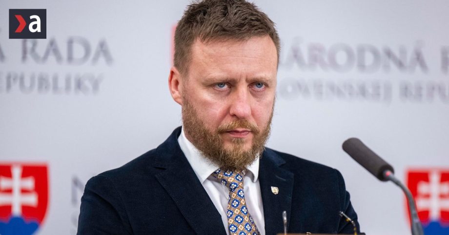 Peter Kotlar je tvarou tejto vlady