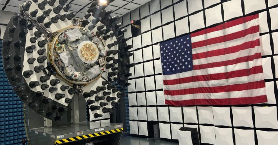 USA testuju novy typ satelitu na co sluzit