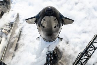 Vesmirne preteky pokracuju Musk vyskusa nove rakety
