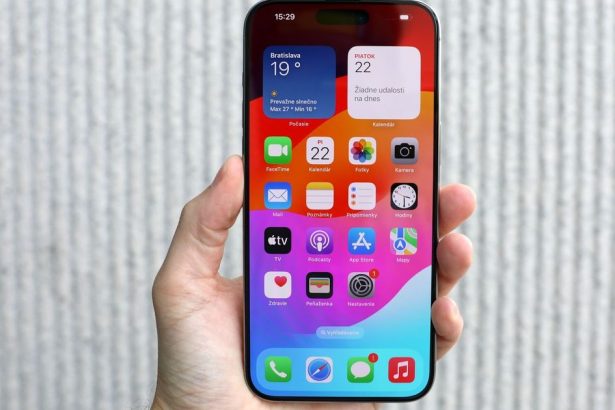 Apple obvinuje EU z pornografie v iPhonoch