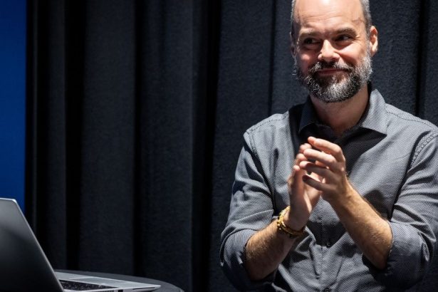 Cinematik prilakal tisice navstevnikov saly praskali