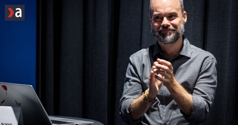 Cinematik prilakal tisice navstevnikov saly praskali