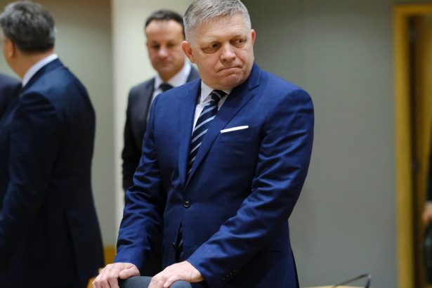 Manever Roberta Fica so sankciami sa moze opakovat