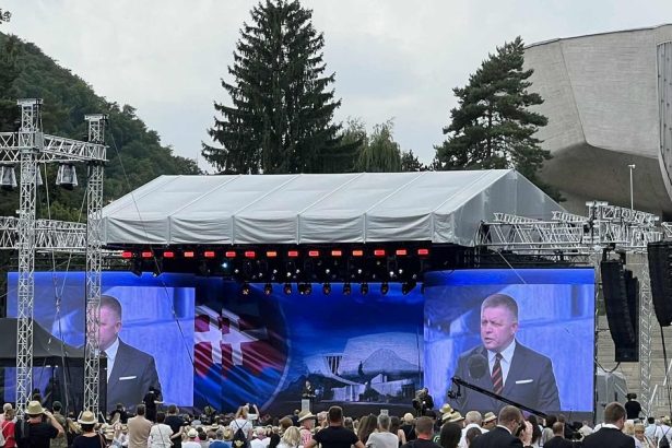 Najskor Kremel potom Peking Fico o vychodnej ceste