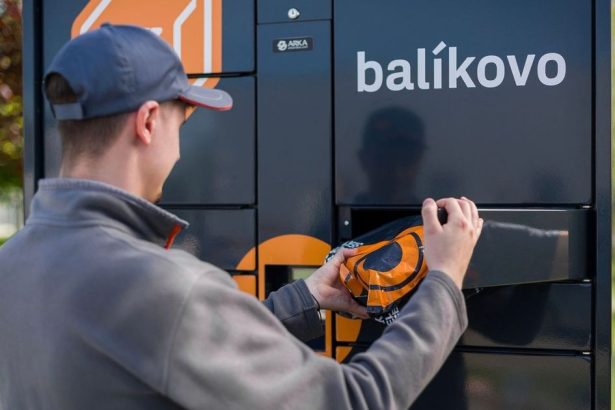 Pocet balikomatov poriadne rastie Velky hrac skokovo pridal stovky na Packetu este nema