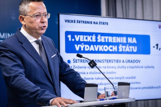 Stat zdrazi sladkosti a cipsy Viac penazi do pokladnice