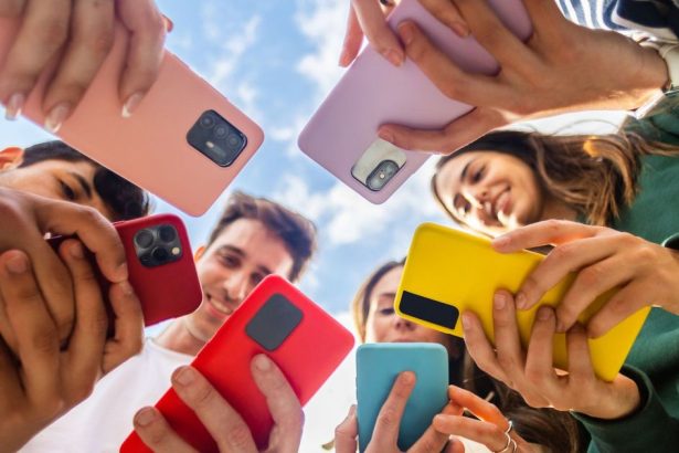 Telekom zacina predavat novu predplatenu kartu Ake zvyhodnene balicky ponuka