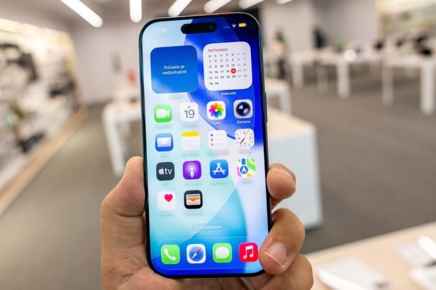 Enormny zaujem o nove iphony Dostatok je len jedneho modelu