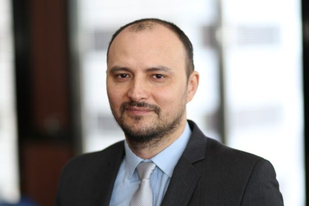Ak sa naplni zelanie tajomnika Melichera Rusko zautoci na Slovensko Madarsko alebo Bulharsko hovori vojensky analytik Vladimir Bednar