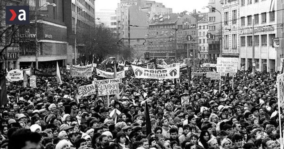 Den boja za slobodu a demokraciu si ludia nenechali vziat