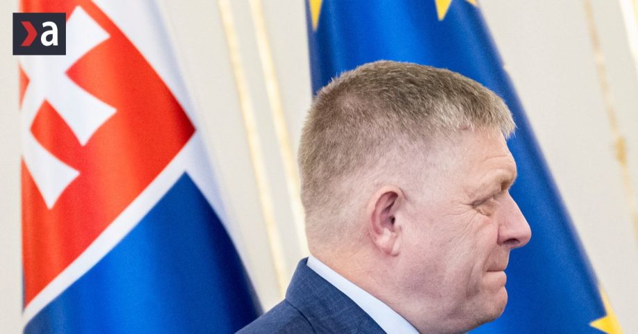 Robert Fico reaguje na porusenie Je to dobre konanie ale zmena ustavy neprichadza do uvahy