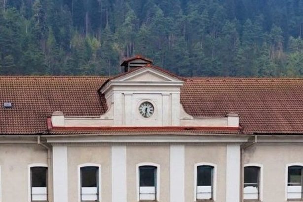 Ukradnute hodiny z tabakovej tovarne sa nasli po mesiaci