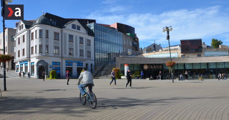 Zilina opat riesi nevysporiadane pozemky s podnikatelom Trabelssiem poslanci schvalili nove uznesenie