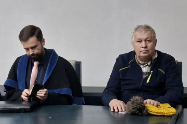 Dochodca znamy ako Modry zajacik pred sudom