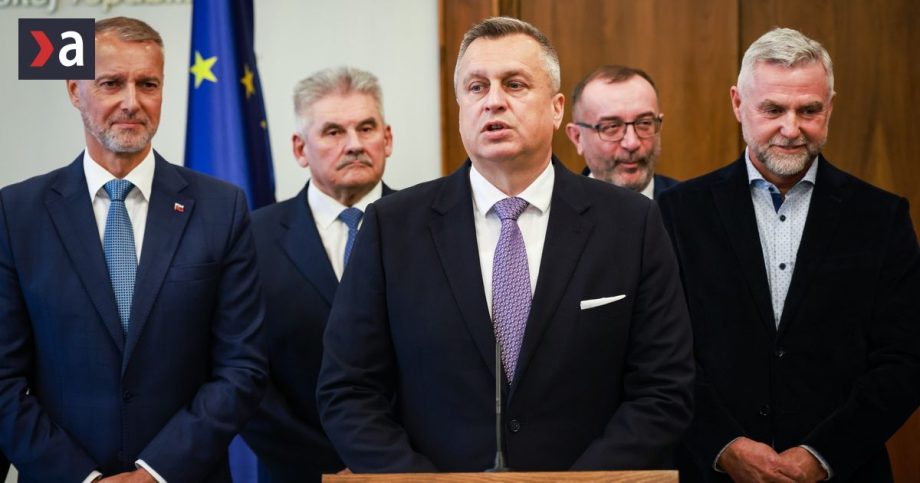 Plagaty Igora Matovica koncia moze nastupit aj straz Pozrite si klucove zmeny v parlamente