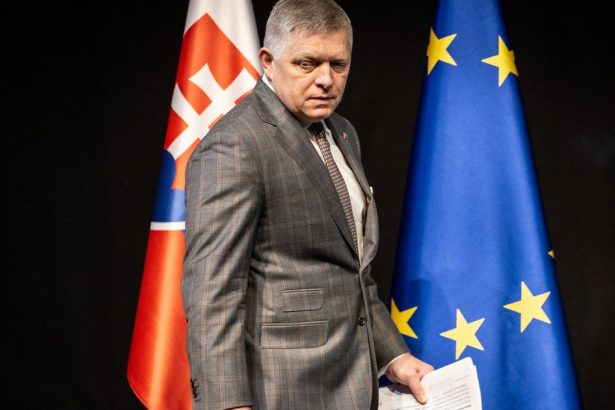 Smeraci sa dostali tak hlboko ze aj Andrej Danko je lojalnejsi k EU komentar Lubomira Jaska