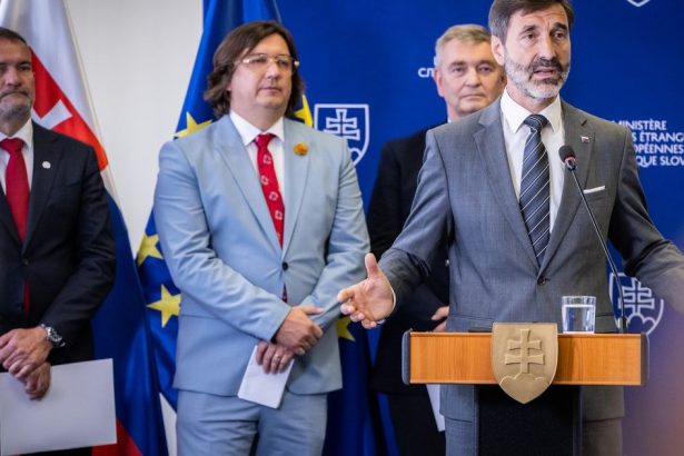 zvrat v kauze skrachovanej cestovnej kancelarie jej sef pravdepodobne spachal trestny cin a je podozrivy aj z podvodu