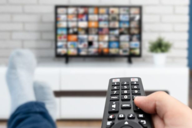 Divaci tohto operatora mozu sledovat styri platene televizie Zaradil aj nove kanaly