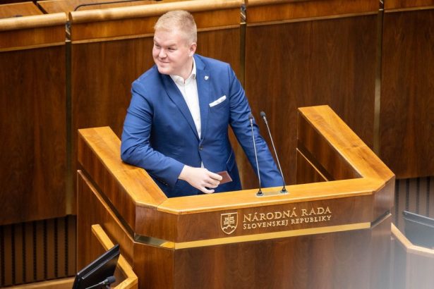 Michal Bartek sa chce zapacit Robertovi Ficovi Jeho nadejou je vsak Lubos Blaha komentar Martina Behula