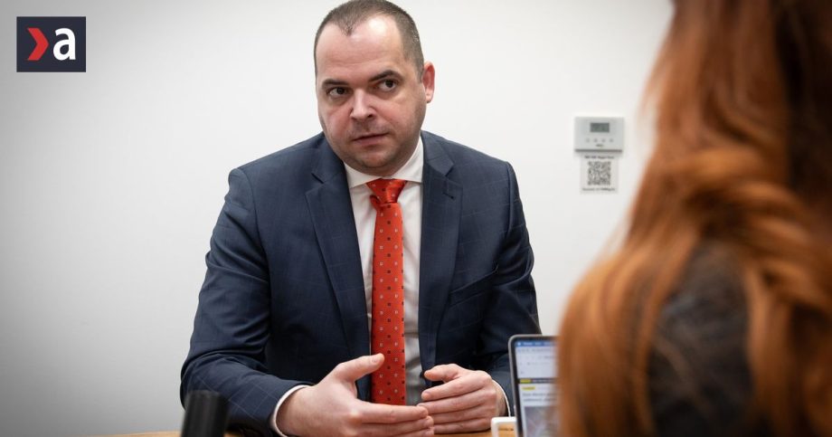 Nasli sme temu ktora zjednocuje koaliciu a opoziciu tato podpora zostava nedotknutelna aj pocas krizy zistovali sme dovody