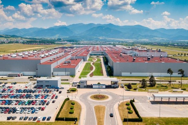 Odborari z Kia Slovakia po neuspesnom vyjednavani zvolavaju verejne zhromazdenie