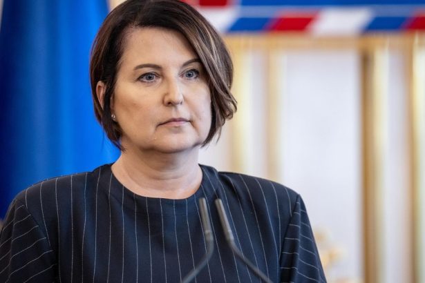 Sudna rada odsudila utoky na sudcov Tyka sa to aj Roberta Fica a Roberta Kalinaka