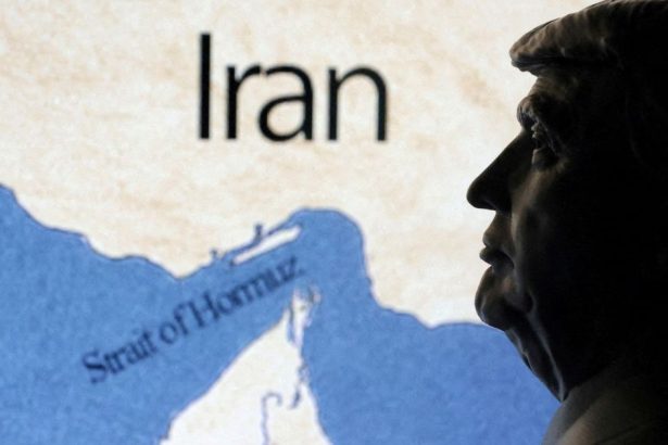 Co vieme o utoku na Iran a co nas caka dalej Moze na tom doplatit cely svet otazky a odpovede