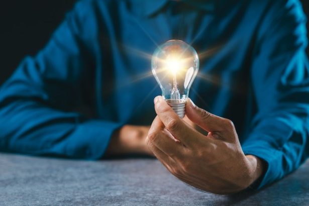 Ludske telo ako nekonecna bateria Vedci objavili novy sposob napajania elektronickych zariadeni
