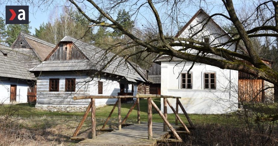 Martinske muzeum historicke krovy nahradili moderny laty drevenice dozoruje restaurator so zameranim na kamen