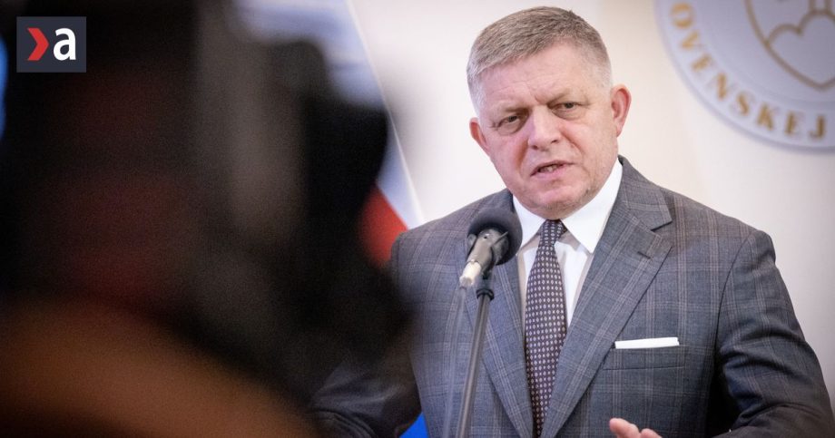 Robert Fico kritizoval EU aj Volodymyra Zelenskeho Moze sa stat ze Slovensko v buducnosti zablokuje pozicku Ukrajine