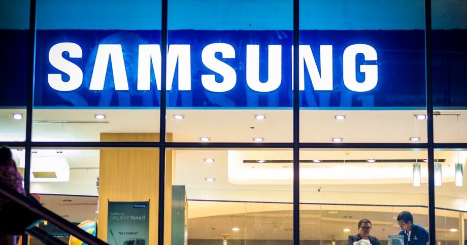 Suboj o cipovu dominanciu nabera na obratkach Samsung investuje miliardy do cipov buducnosti a pokrocilych robotov