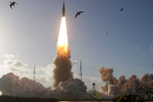 Astronauti misie Artemis 2 su na polovici cesty k Mesiacu