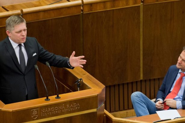 Igor Matovic pripomenul v com sa Robert Fico podob na Eduarda Hegera komentar Martina Behula