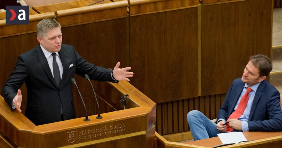 Igor Matovic pripomenul v com sa Robert Fico podob na Eduarda Hegera komentar Martina Behula