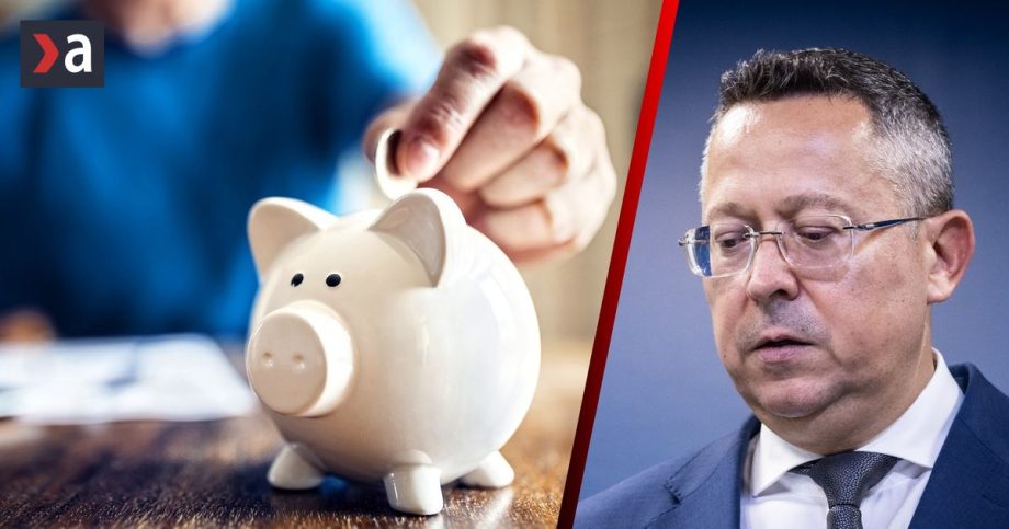 Kamenicky dostal vysvedcenie Slovaci si kupili len zlomok jeho dlhopisov Preco sa predaj nepodaril