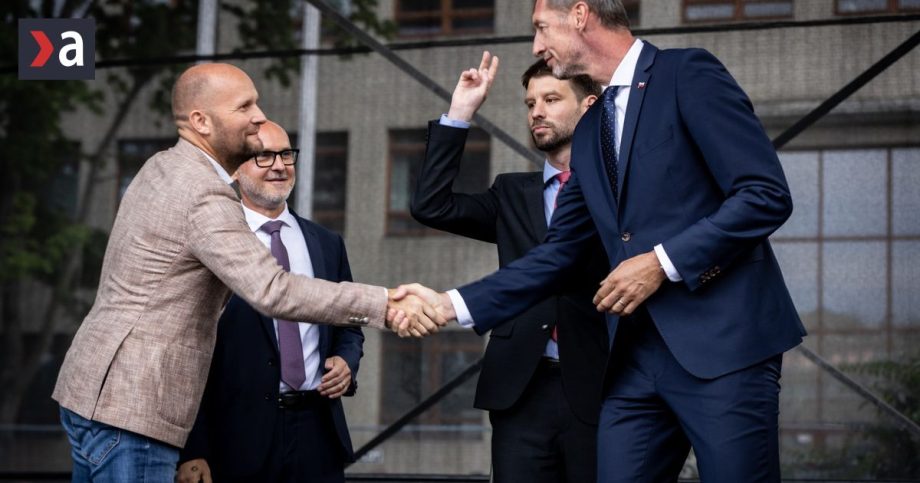Progresivci pri referende prekvapivo zmenili nazor KDH a Demokrati sa pohadali Co sa deje v opozicii