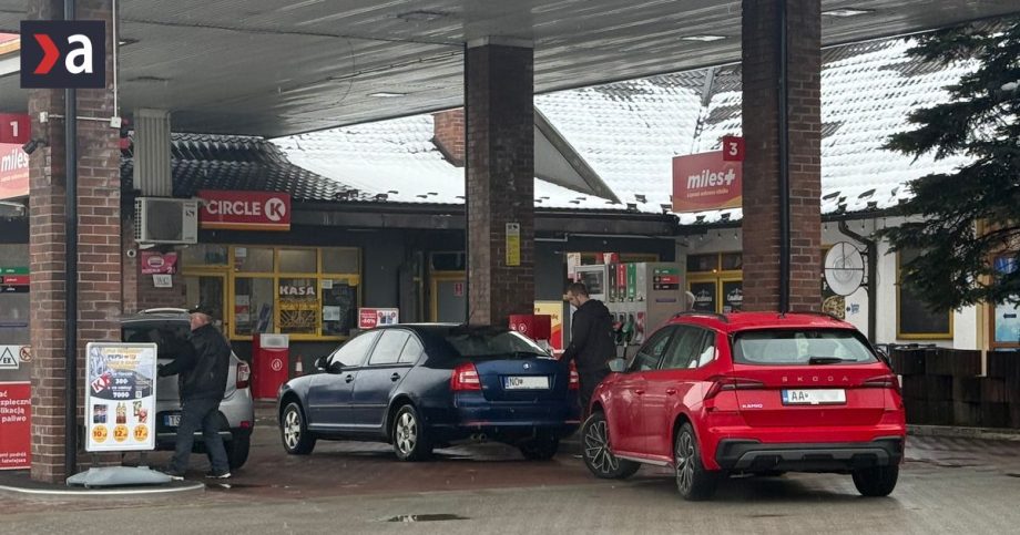 Slovaci uz smeruju za hranice Polsko zniilo ceny paliv benzin je ovea lacnejsi