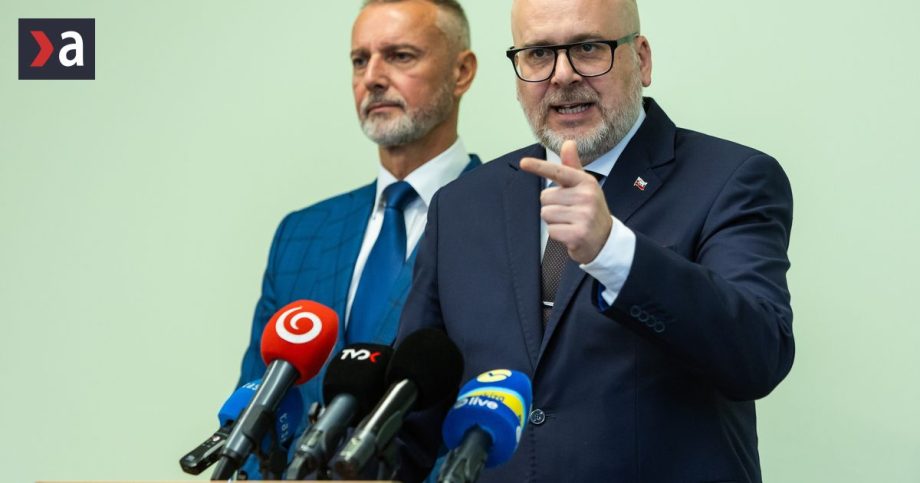 V parlamente je navrh na predlzenie volebneho obdobia Starostovia primatori a zupani by mali uradovat o rok dlhie