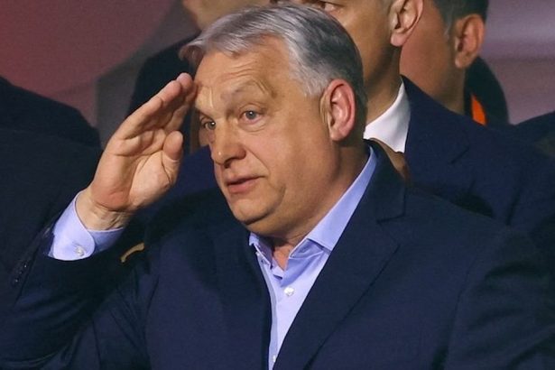 Zacina sa pad stredoeuropskeho populizmu Madari zbavili Orbana moci Cesi a Slovaci vidia nadej