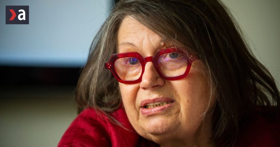 Zuzana Kronerova Mlcac nebudeme STVR nie je firma pani Flasikovej ministerstva ani pana Machalu rozhovor