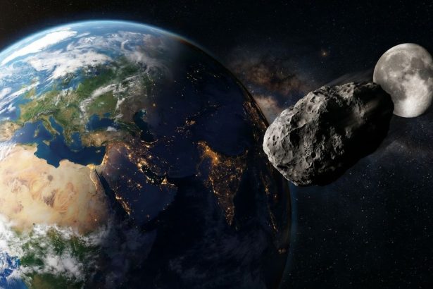Asteroid len o vlaskov minie Zem uz v pondelok Su dovody na obavy