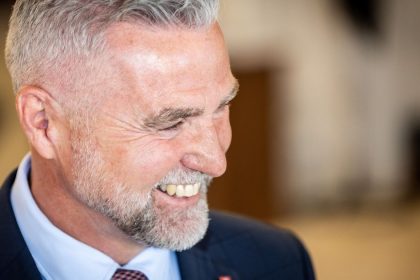 Koalicia sa opat trapne vymysla V slabej chvili priznala preco rusi volby postou komentar Lubomira Jaska