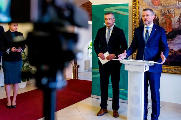 Peter Pellegrini hodil Madorov cez palubu Co robi palac s Benesovymi dekretmi