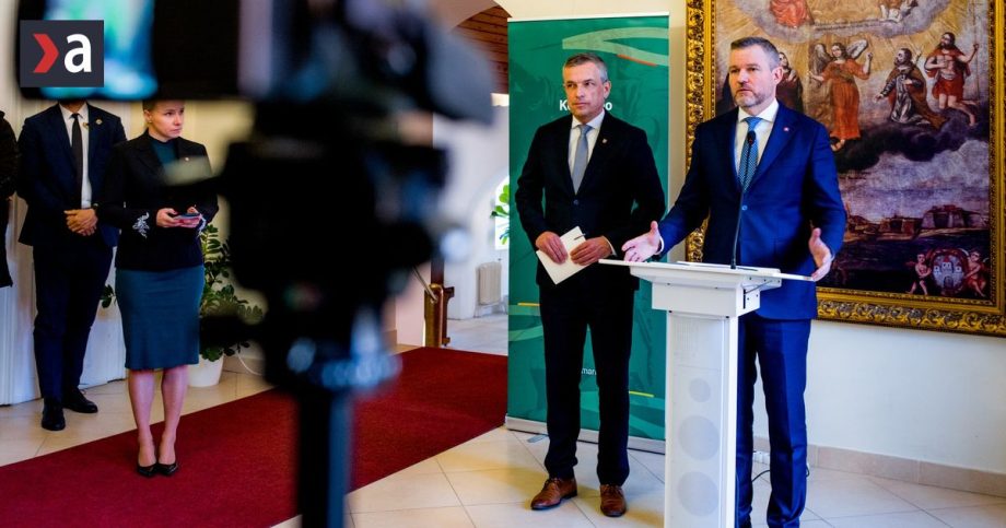Peter Pellegrini hodil Madorov cez palubu Co robi palac s Benesovymi dekretmi