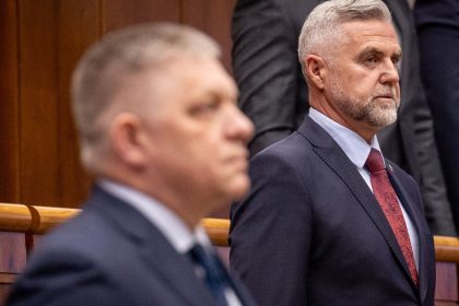 Robert Fico zavrhol najlepsiu z najhorsich moznosti komentar Martina Behula