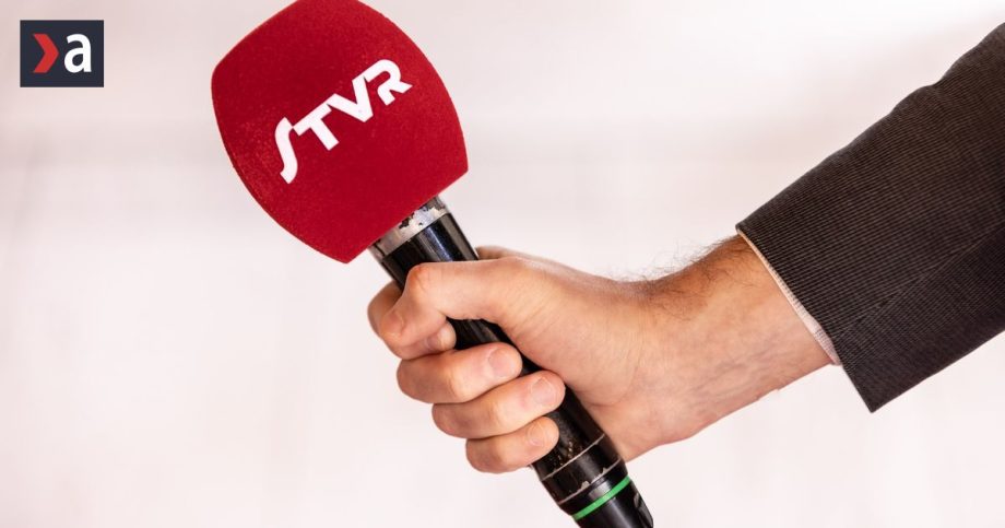 Vizulny chaos vo verejnopravnom mediu Slovenska televizia meni loga za pochodu