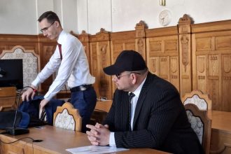 exstarostu odsudili za korupciu poziadal o bitcoin a prijal desattisice v nedavnych volbach sa vsak opat uchadzal o post